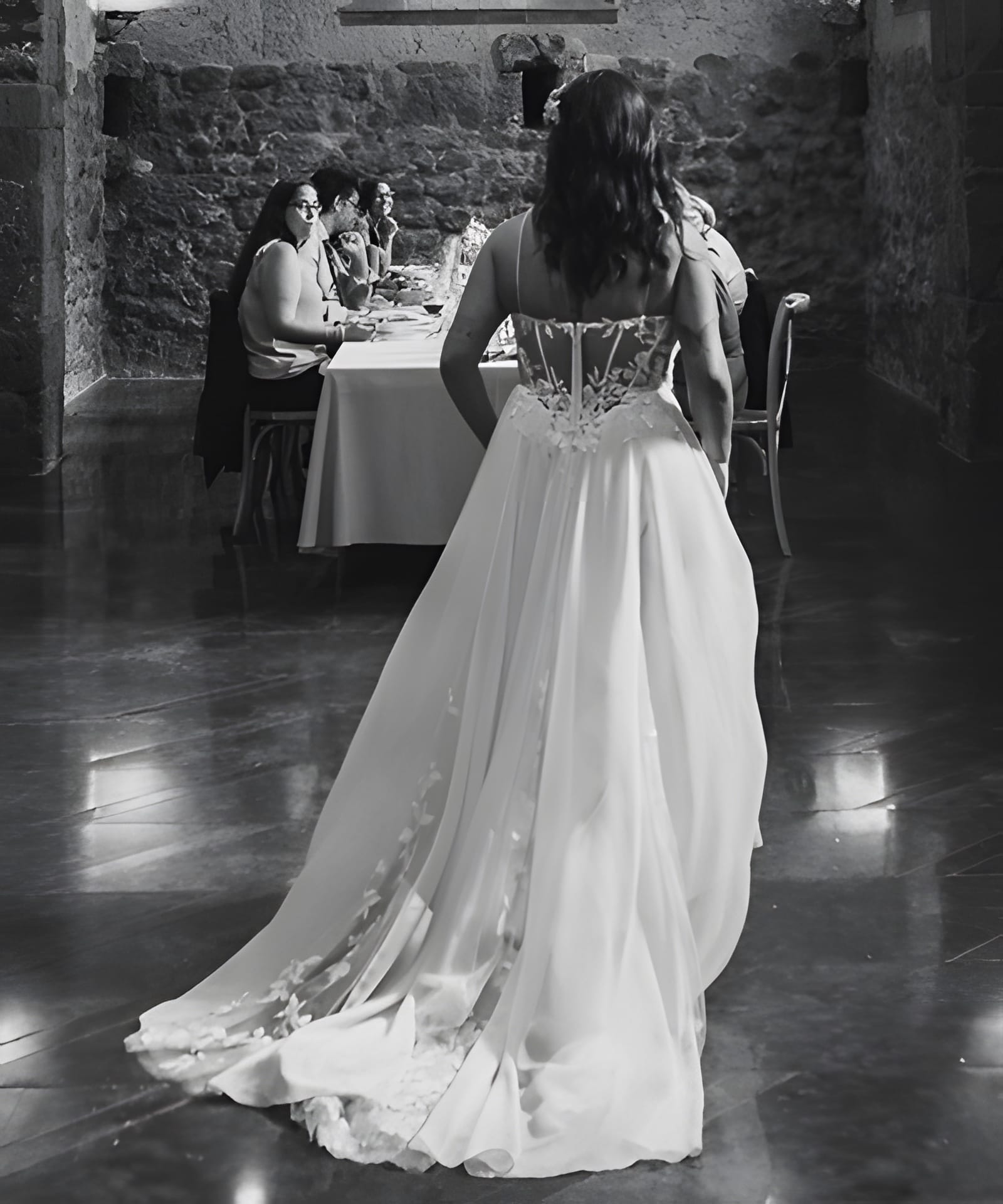 Vestido Usado Punto Clave - 1883 - foto 4 de 6