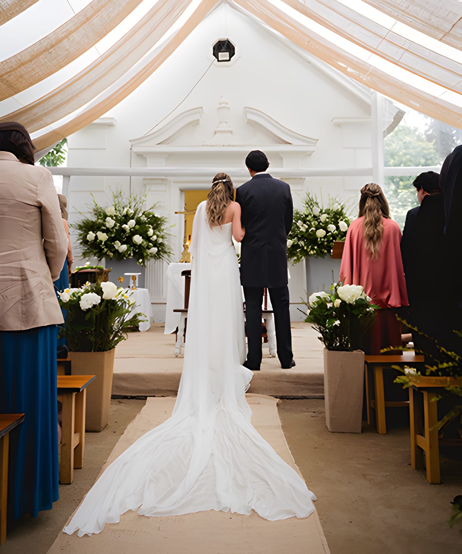 Vestido Usado Mlv Novias - 1913 - foto 5 de 7