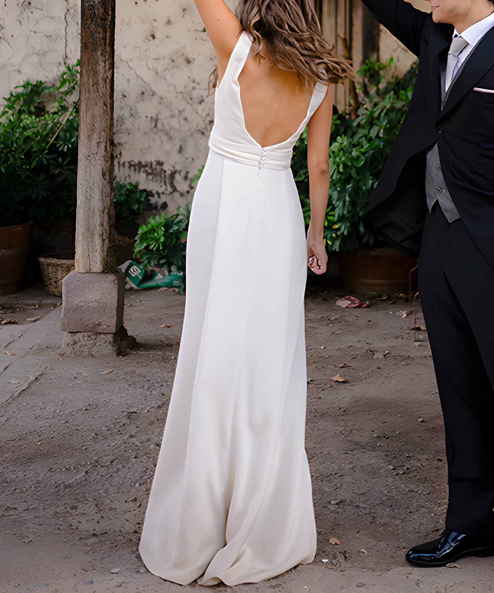 Vestido Usado Javiera Díaz - 2099 - foto 2 de 5