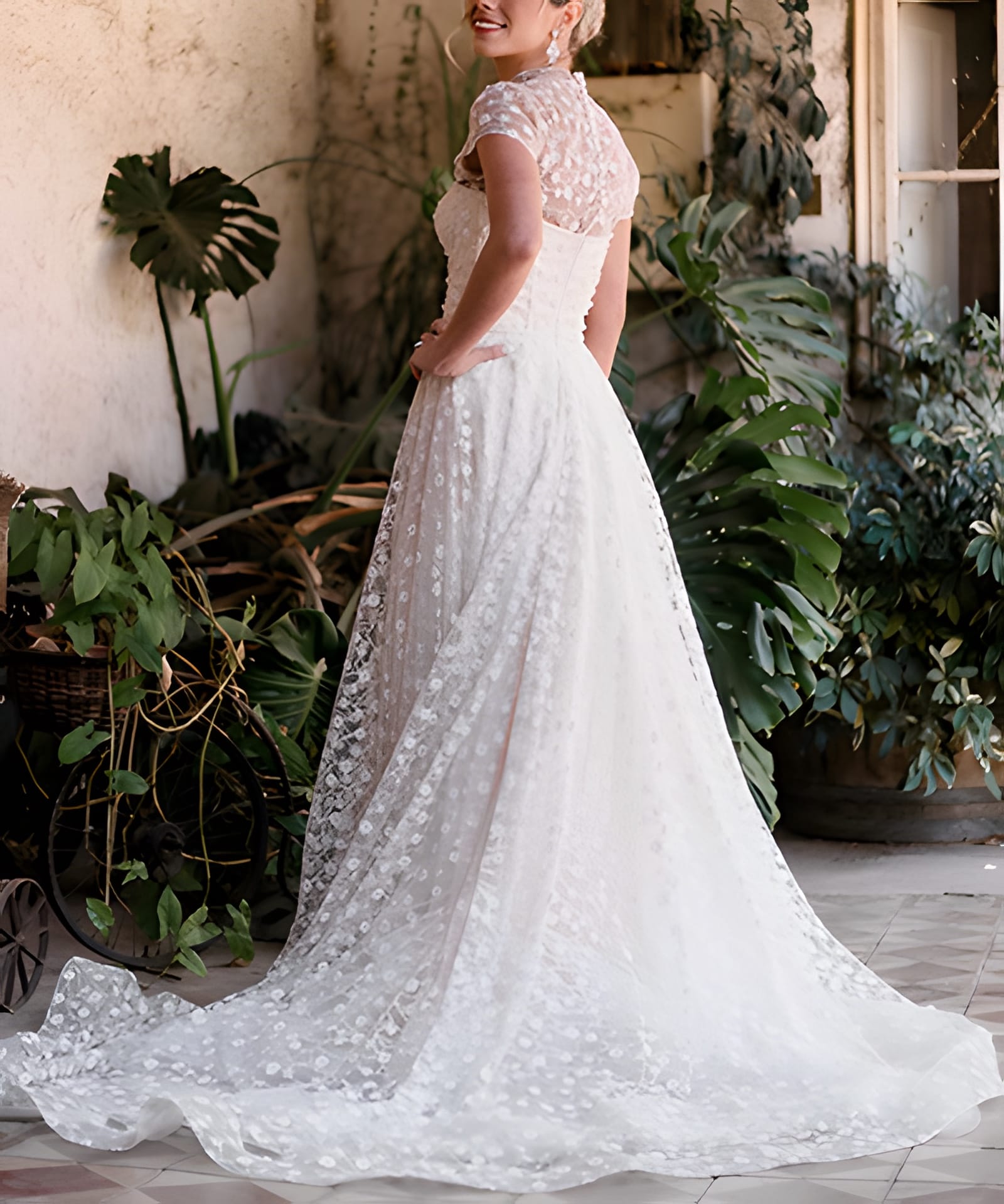 Vestido Usado Pronovias - 2048 - foto 2 de 6