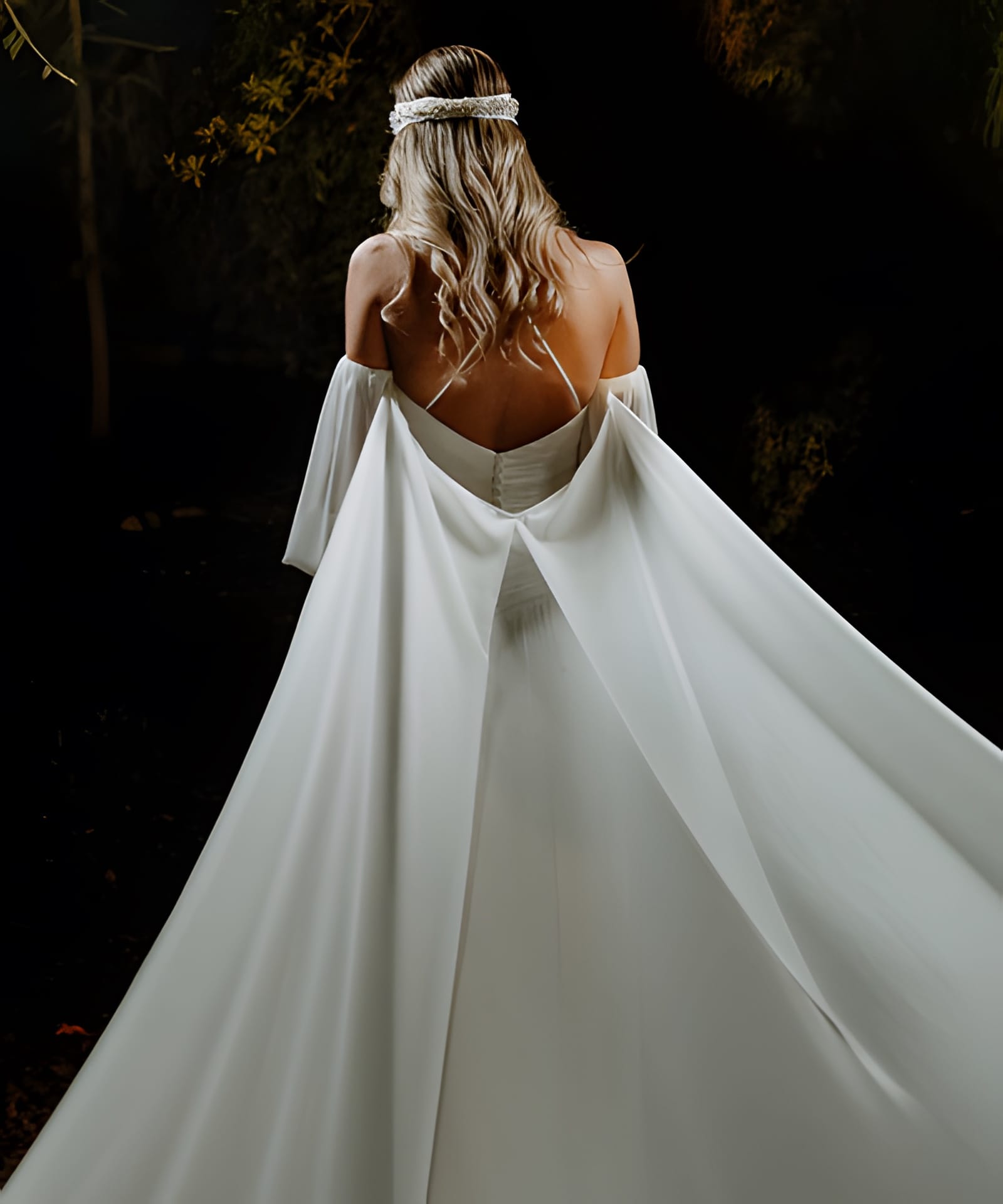 Vestido Usado AE Novias - 2693 - foto 3 de 7