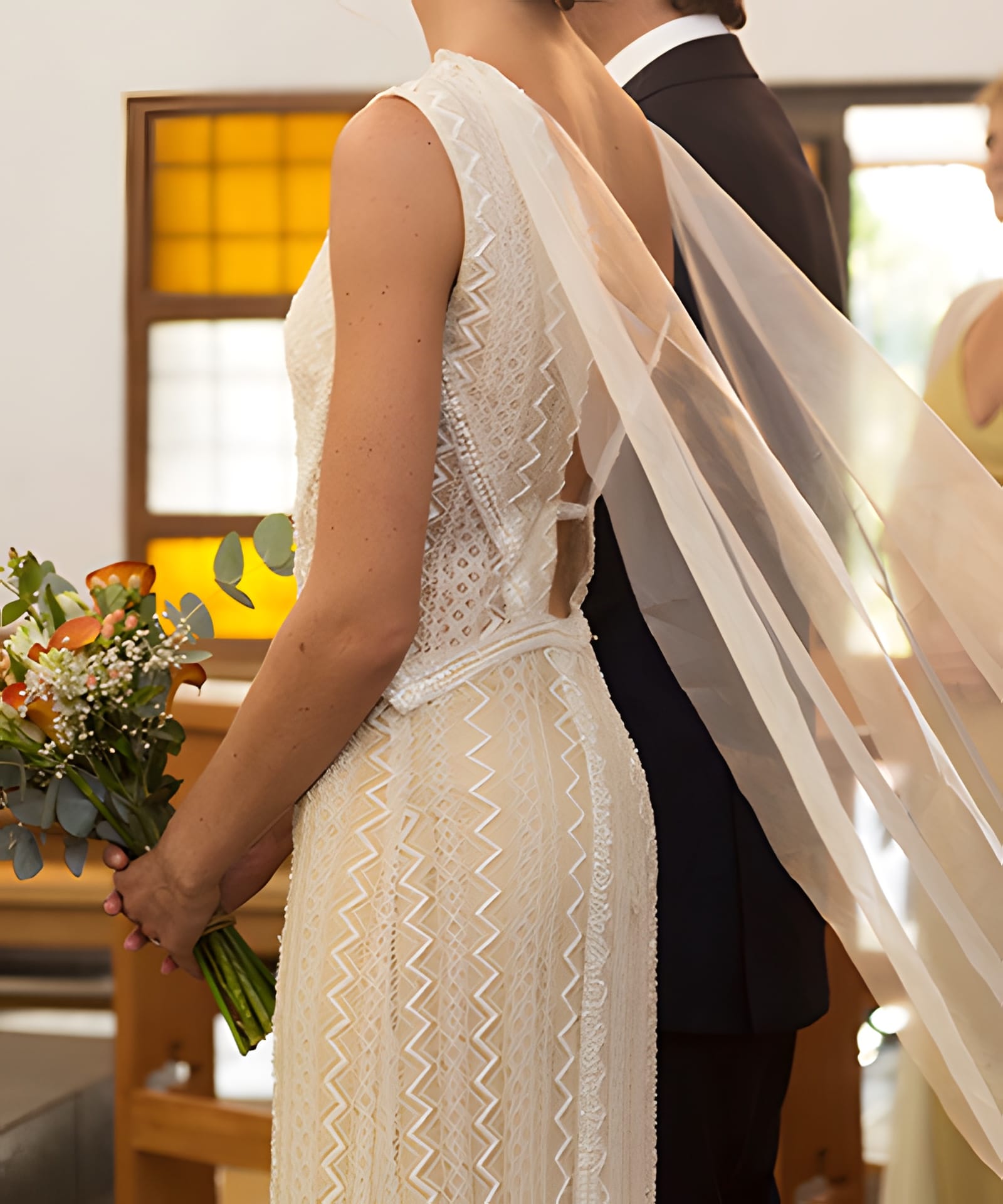 Vestido Usado Blanc Novias - 2053 - foto 2 de 4