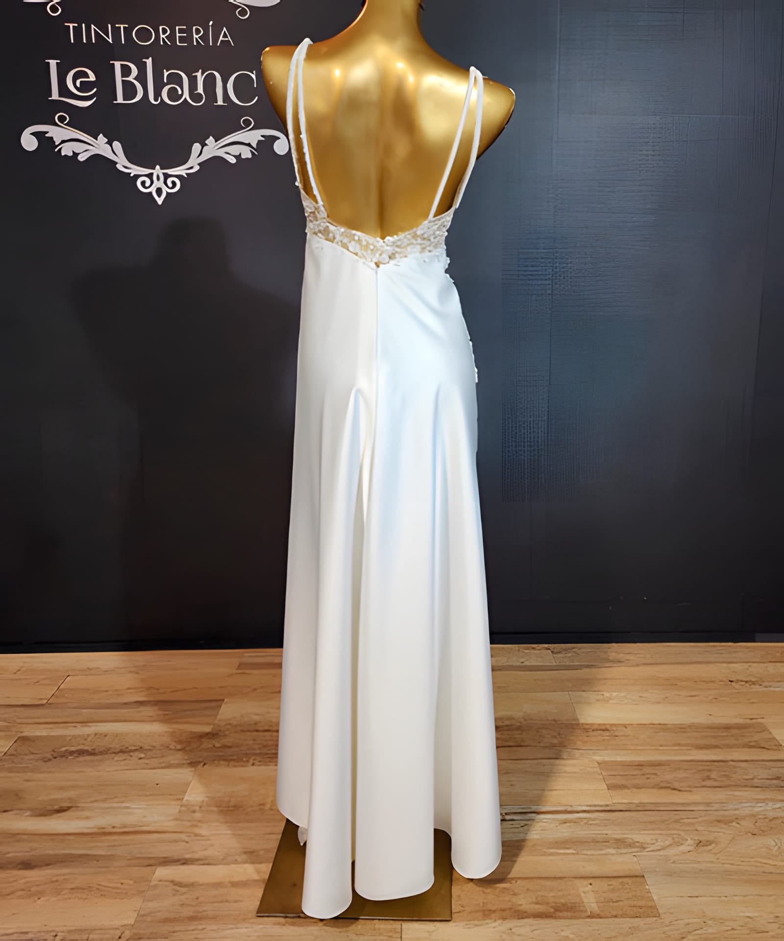Vestido Usado Maca Ridal - 2391 - foto 4 de 6