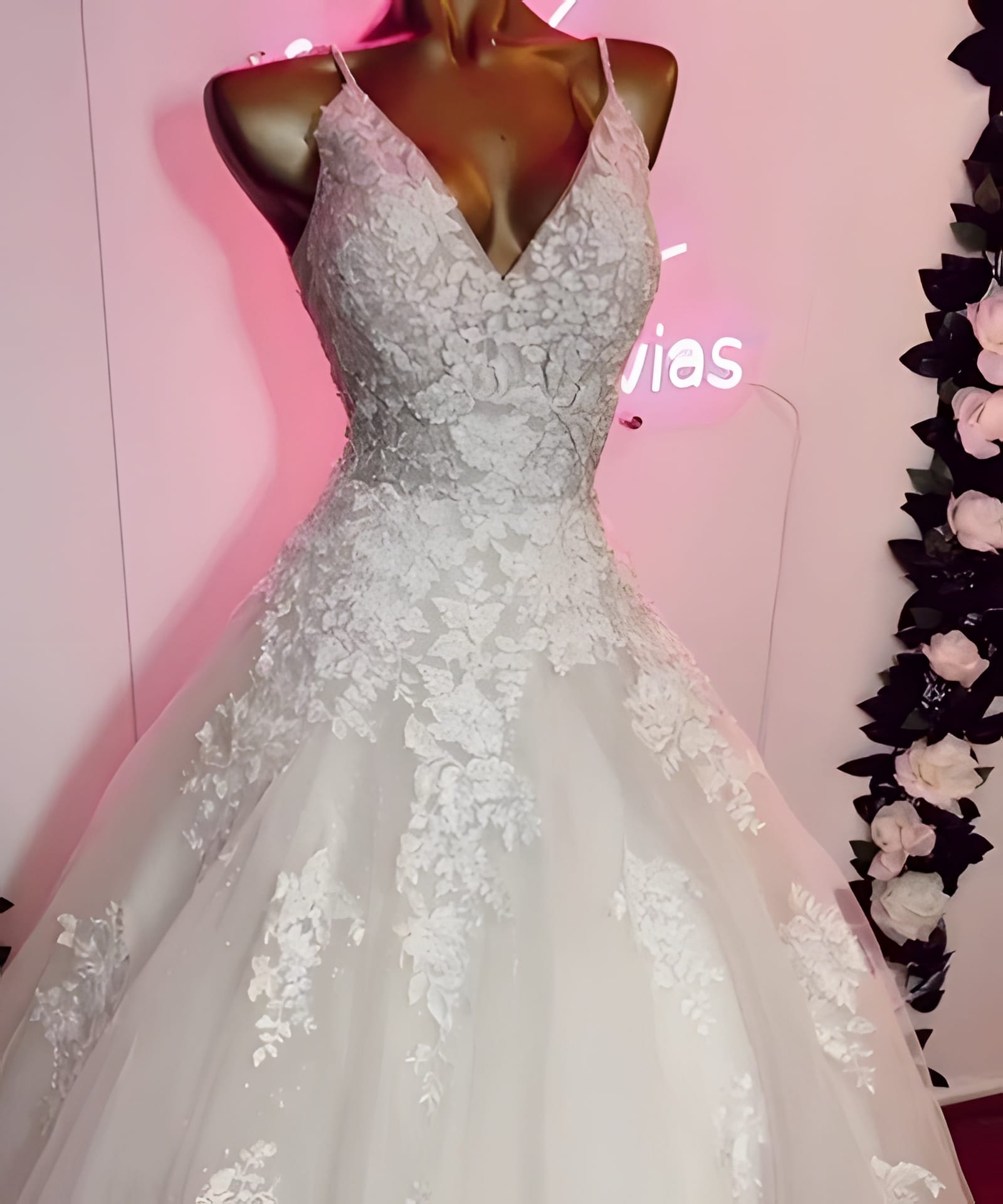 Vestido Usado Love and Lace - 2436 - foto 5 de 5