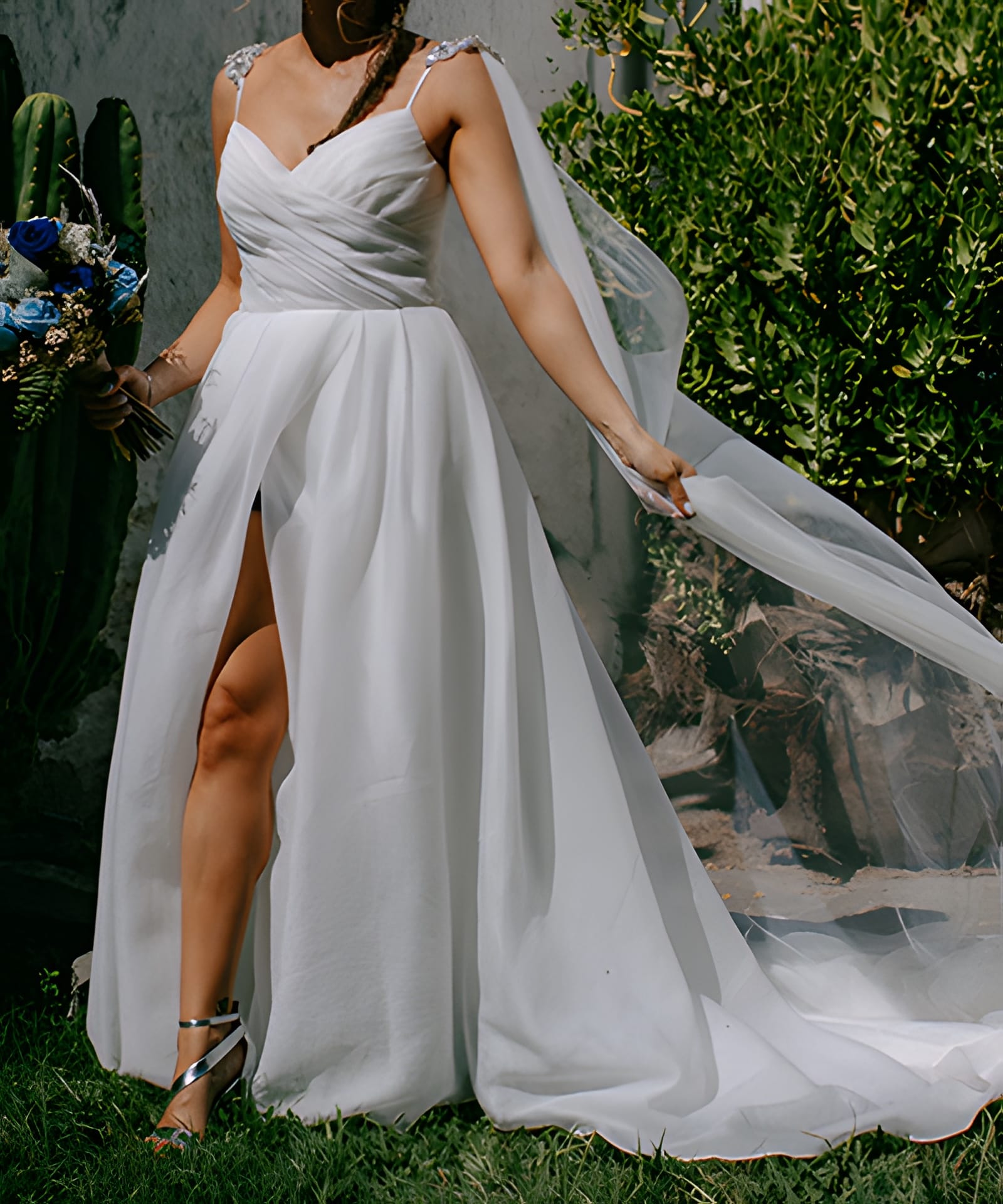 Vestido Usado David's Bridal - 2030 - foto 1 de 6